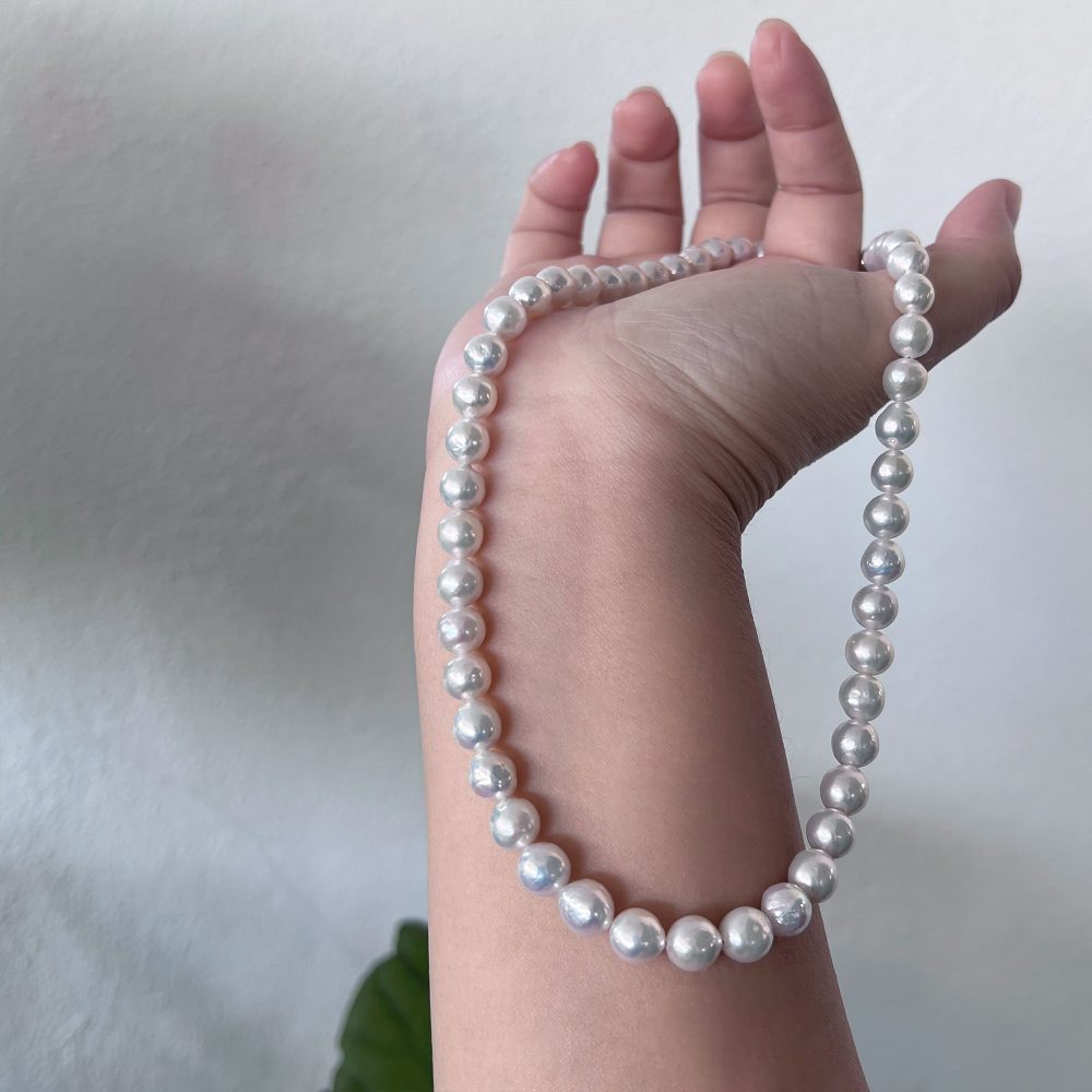 [ANDREA V] Freshwater Pearl Necklace (Round Baroque 7-8mm)